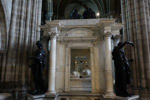 Tomb of Henri II - Eye patch not included